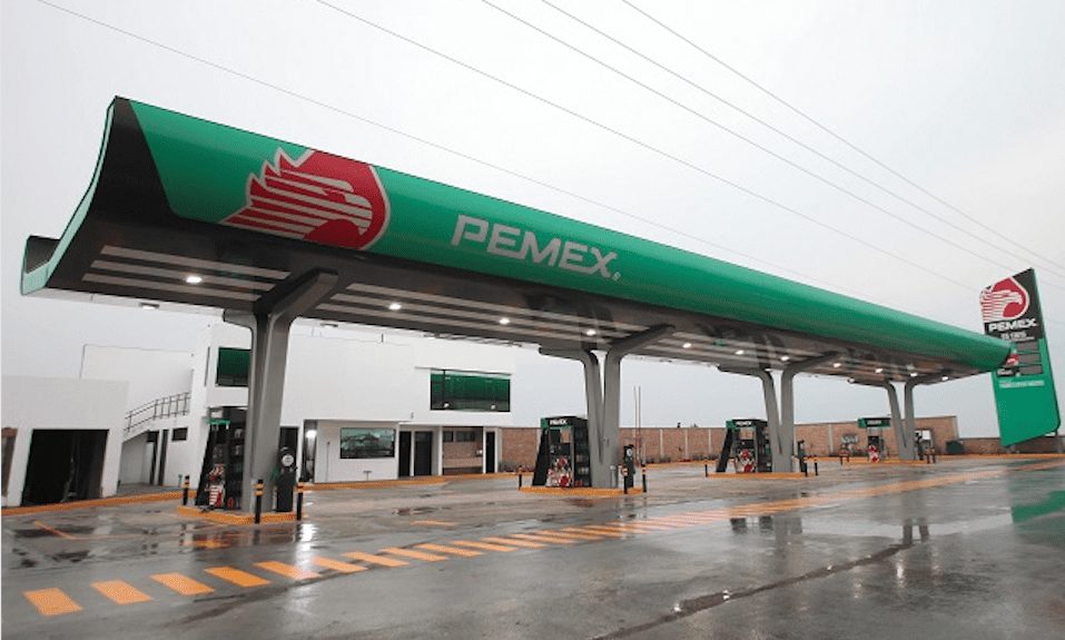 Contarán gasolinas de Pemex con aditivo especial