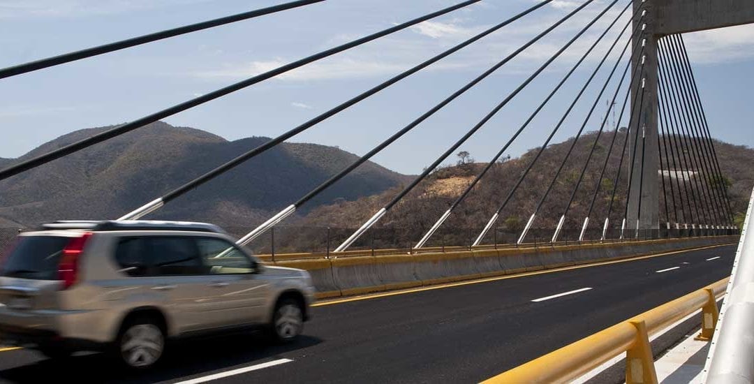 Culminarán obras en carreteras de Guerrero