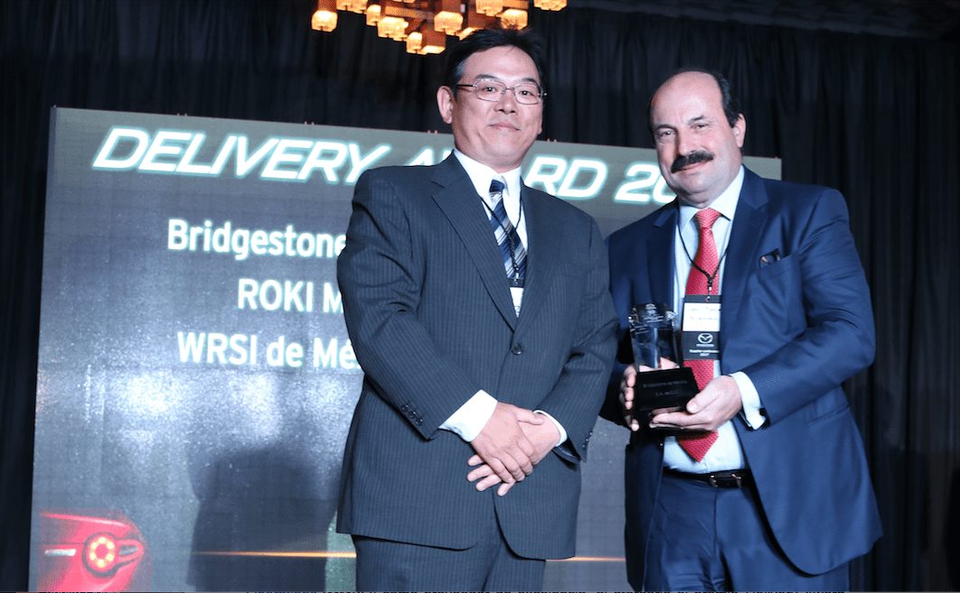 Recibe Bridgestone el Delivery Award de Mazda Motors