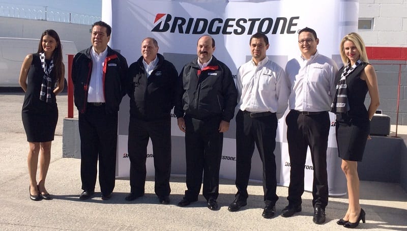 Inaugura Bridgestone nuevo Centro Camionero BTS