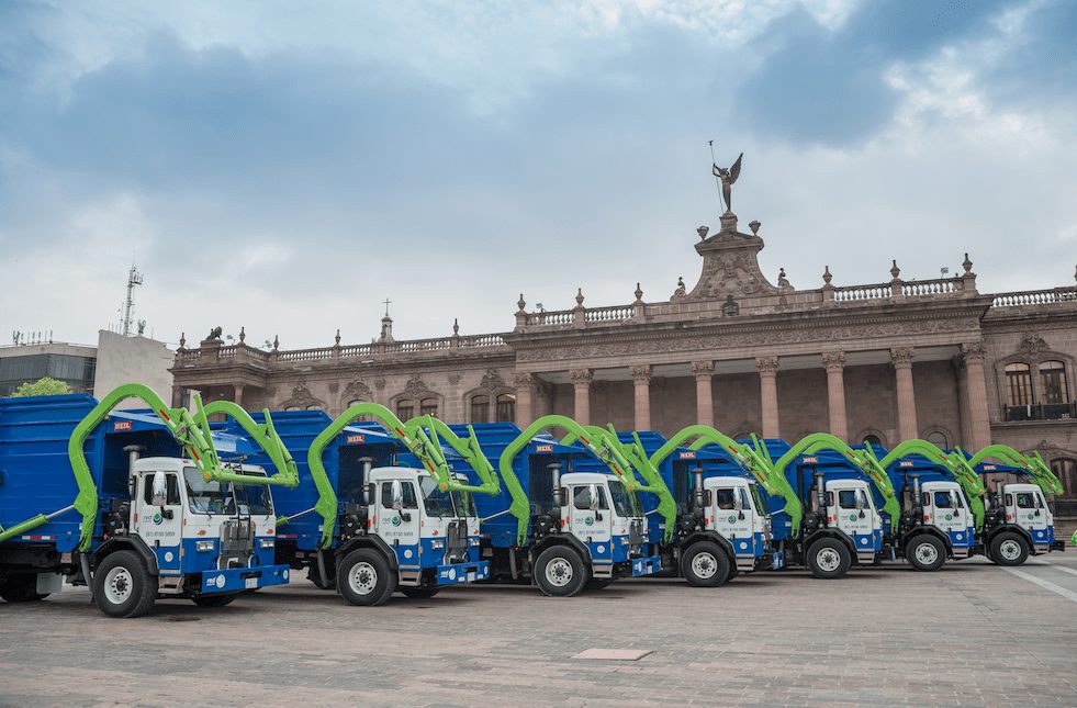 11 camiones Kenworth GNC de recolección de residuos en NL