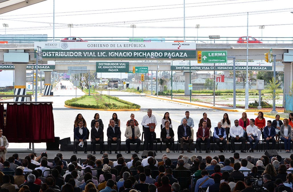 Inauguran distribuidor vial en Toluca