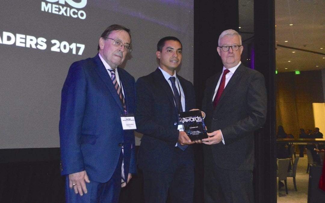 Reconocen a líderes de la industria automotriz en México