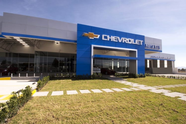 Inaugura Chevrolet nuevo concepto de Distribuidores