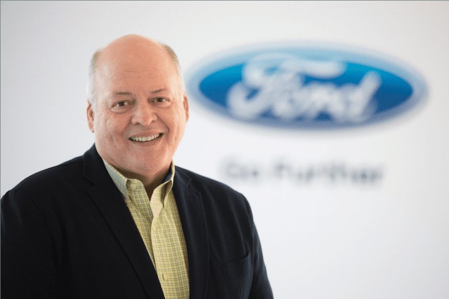 Realiza Ford cambios en su liderazgo global