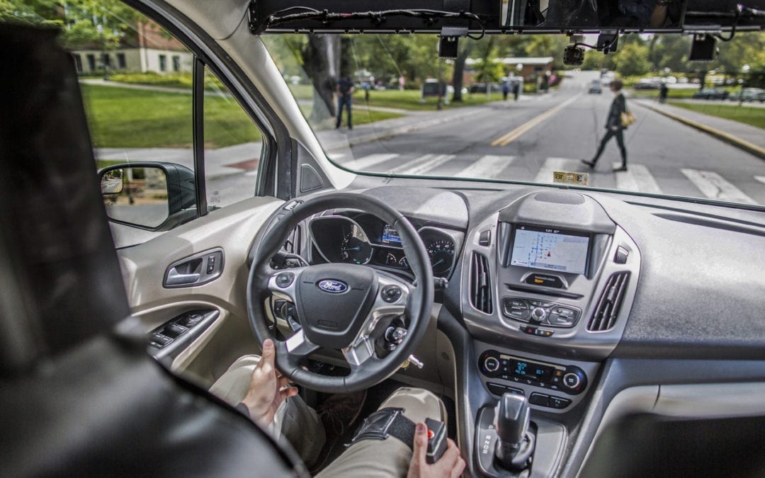 Desarrolla Ford medidas de comunicación entre vehículos autónomos y personas
