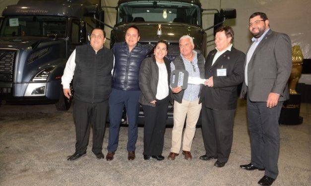 9 unidades Volvo y 1 Anthem entrega Camionera Diesel de Cuautitlán