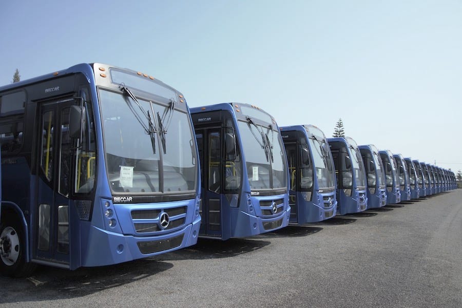 20 autobuses Mercedes-Benz para Turística Sureña