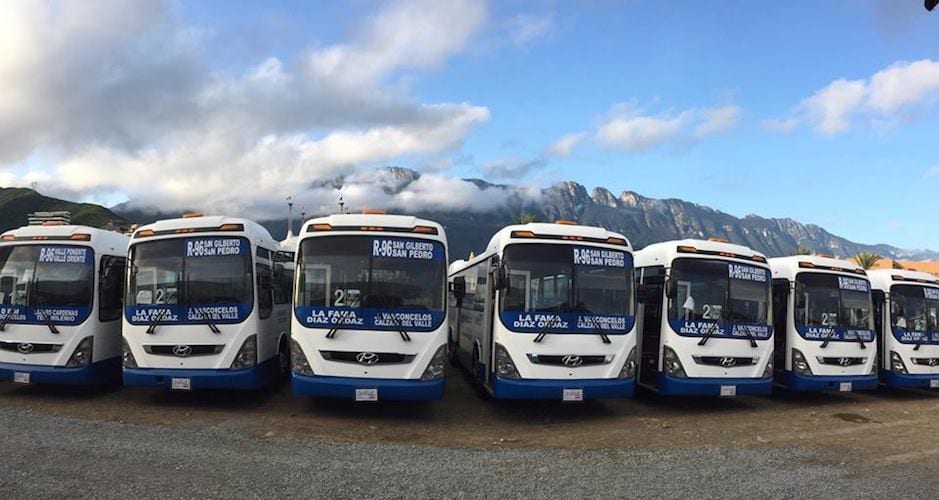 Con 35 autobuses Hyundai arranca Consorcio San Pedro