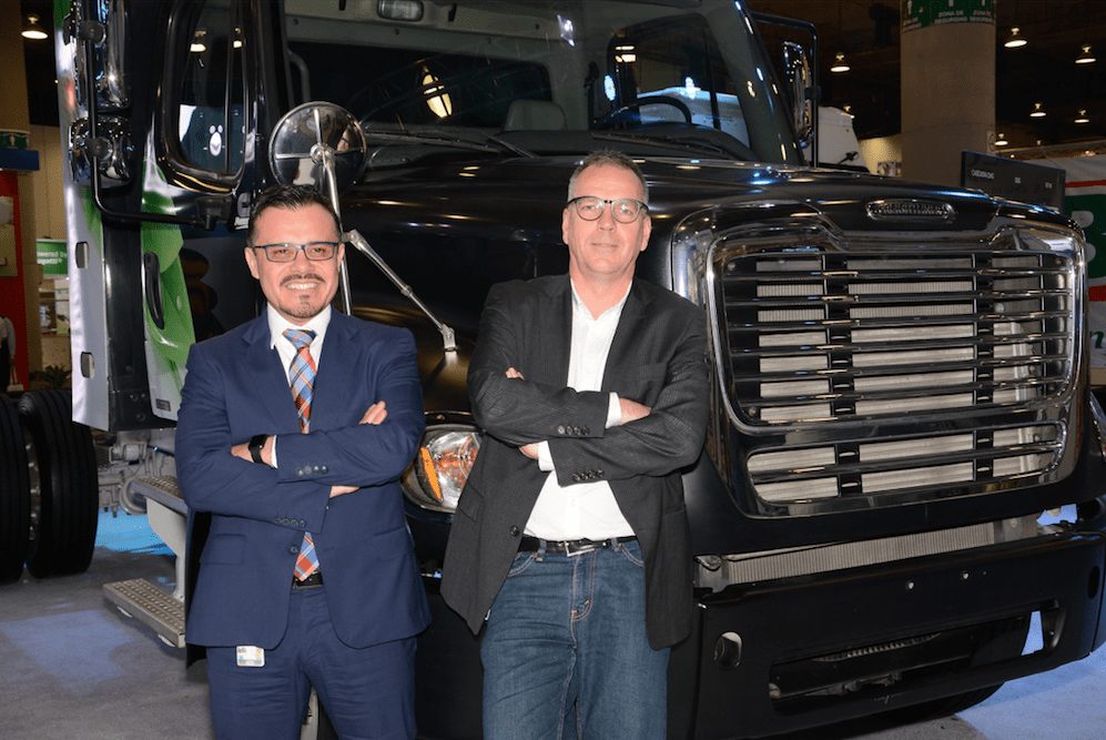 Luce Freightliner soluciones inteligentes a gas natural