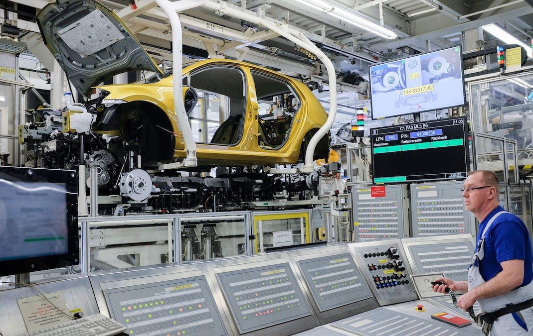 Renovará Volkswagen sus plantas en todo el mundo