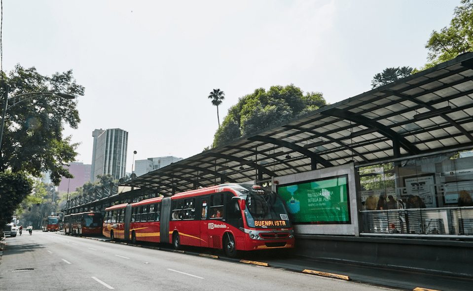 3 autobuses biarticulados Scania para L1 del Metrobús