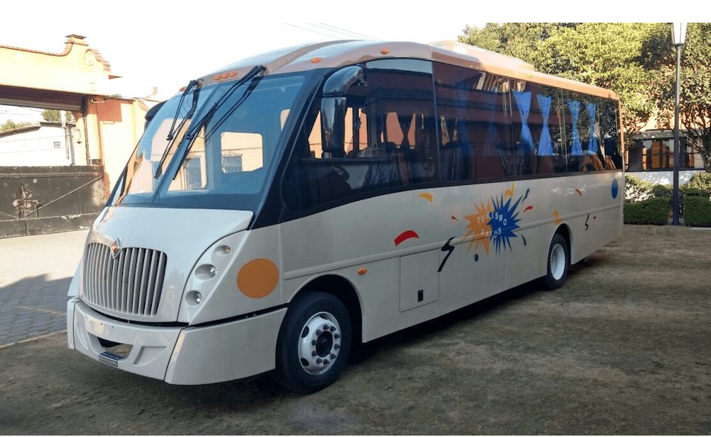 Ofrece Navistar autobús UrbanStar en versión turística
