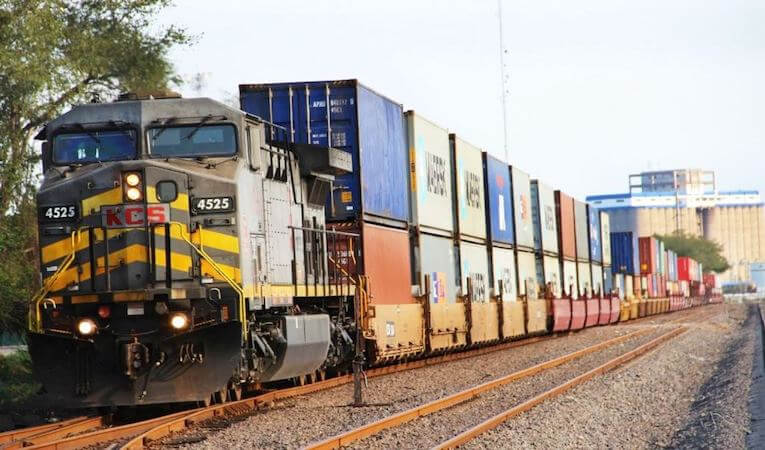Pierden industriales 14 mil mdp por bloqueos en vías férreas