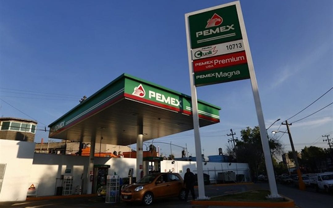 Pemex y banco japonés firman acuerdo para el sector energético