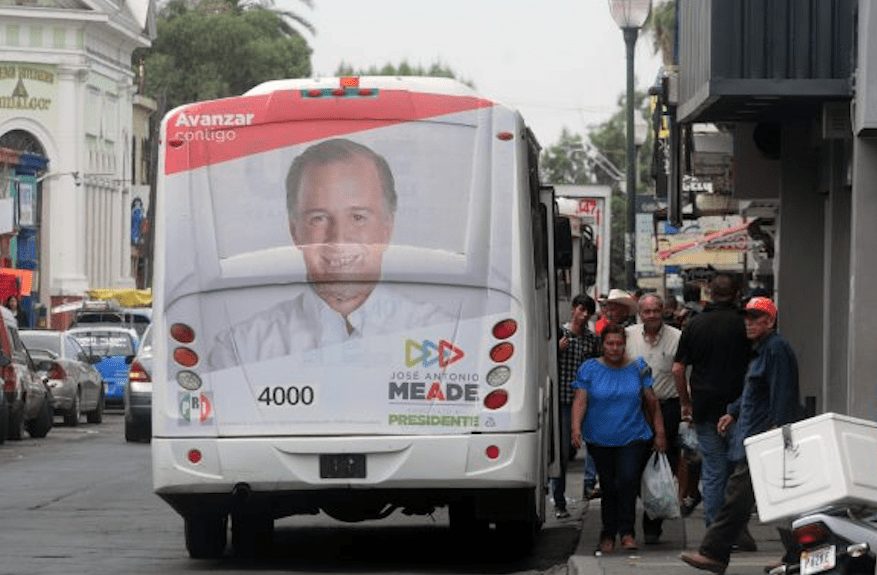 Puebla pone freno a publicidad en transporte público