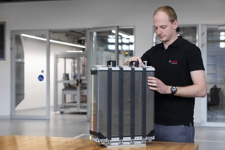 Prepara Bosch pilas de combustible para camiones