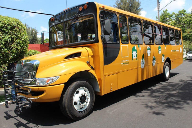 Recibe municipio La Huerta autobús escolar