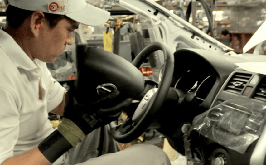 Nissan Mexicana produce 13 millones de unidades