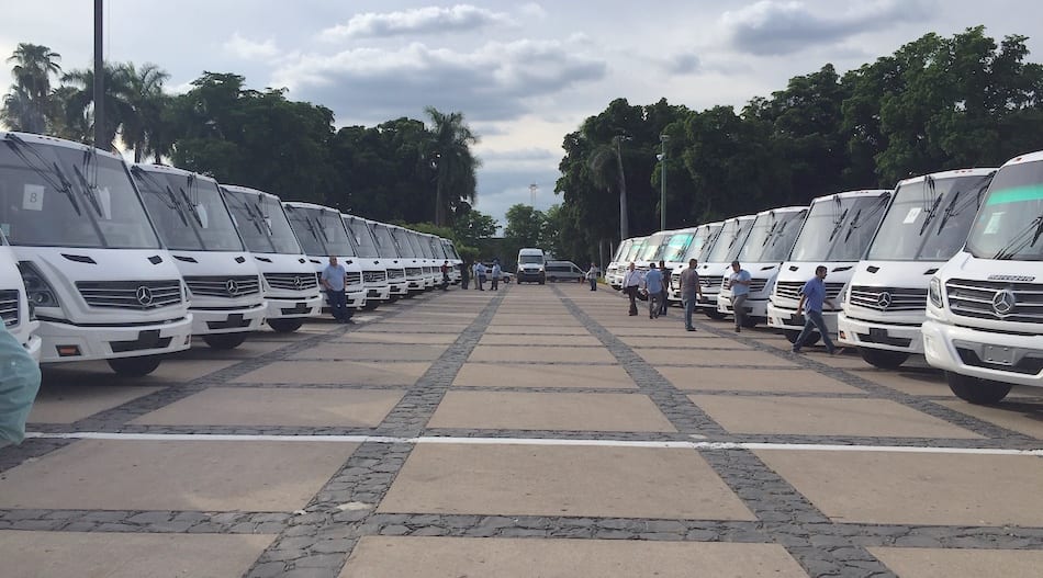 Presente Mercedes-Benz Autobuses en transporte de Sinaloa