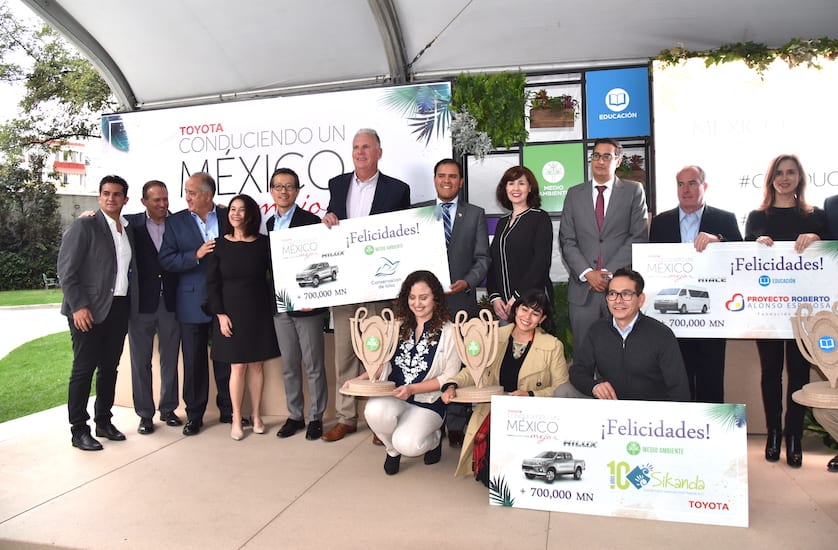 Premia Toyota a 3 organizaciones por “Conduciendo un México Mejor”