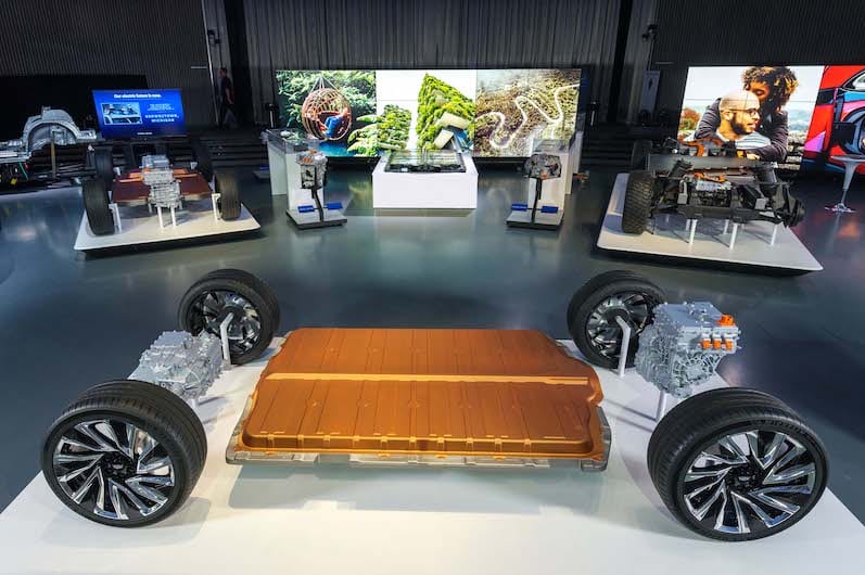 GM crea baterías flexibles para vehículos eléctricos