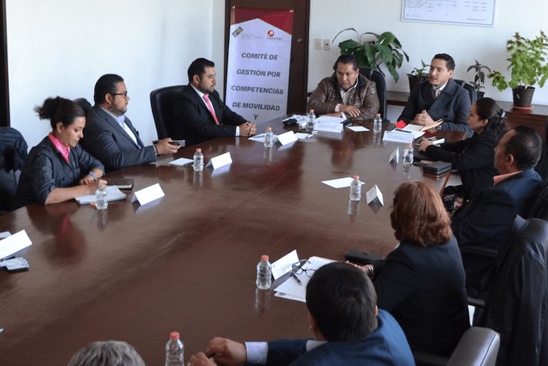 Integra Puebla comité para capacitación del transporte público