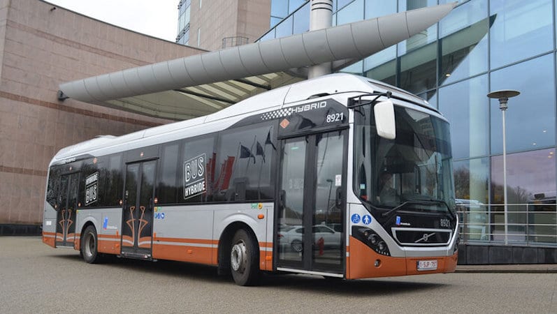 Volvo pondrá en marcha 128 autobuses híbridos en Bruselas