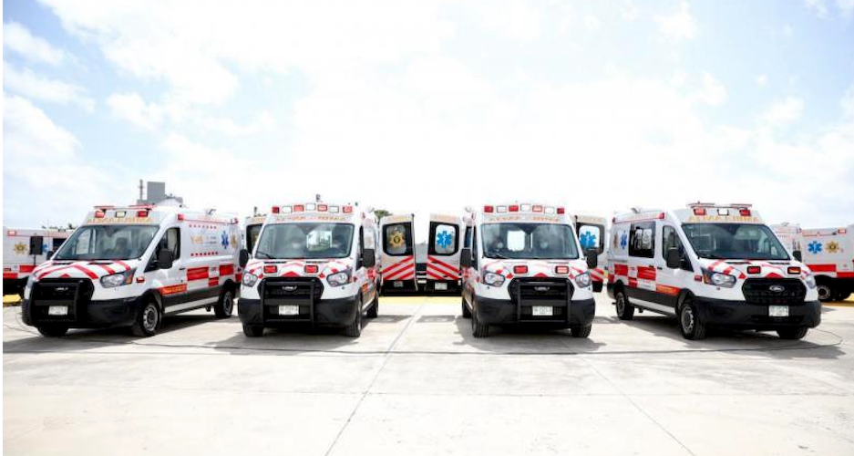 Estrena Yucatán 12 ambulancias