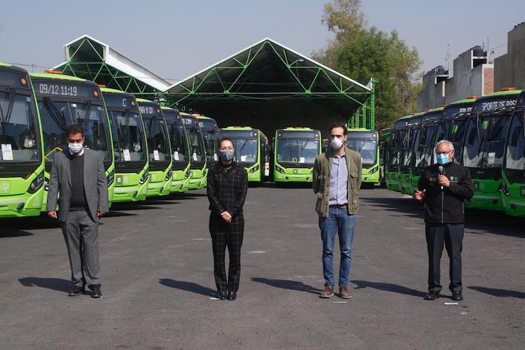 87 buses Volvo entran en operación en RTP