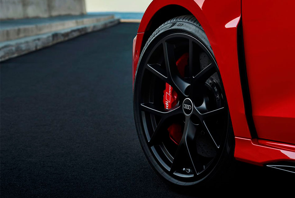 Pirelli P ZERO, el mejor neumático de ultra alto rendimiento del 2021