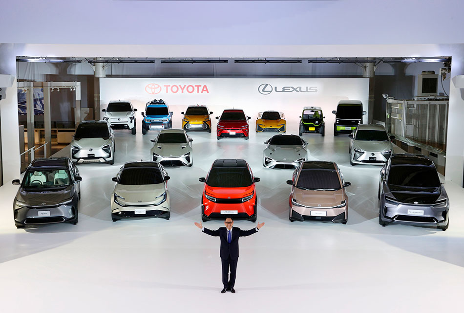 30 modelos eléctricos prepara Toyota para 2030