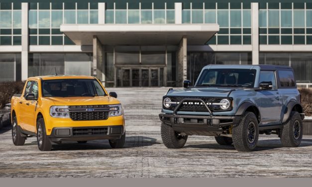 Ford Bronco y Maverick se llevan reconocimientos de NACTOY