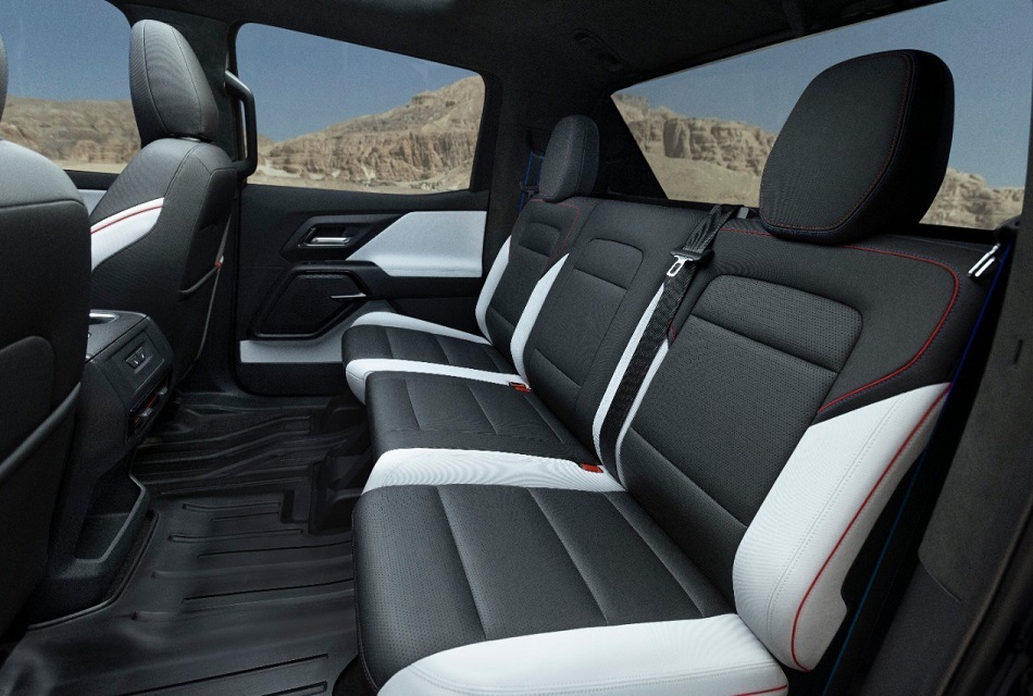 Lear-proveera-los-asientos-para-la-Chevrolet-Silverado-EV-2024