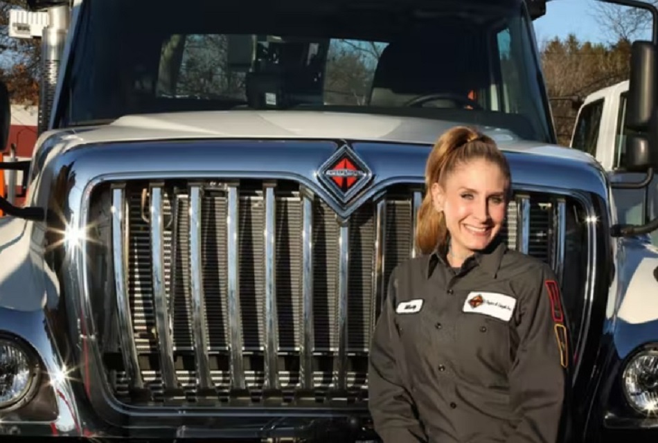 Mujeres en la red de Navistar cambian la industria de camiones