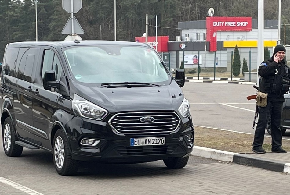 Demuestra Ford Transit su utilidad en Ucrania