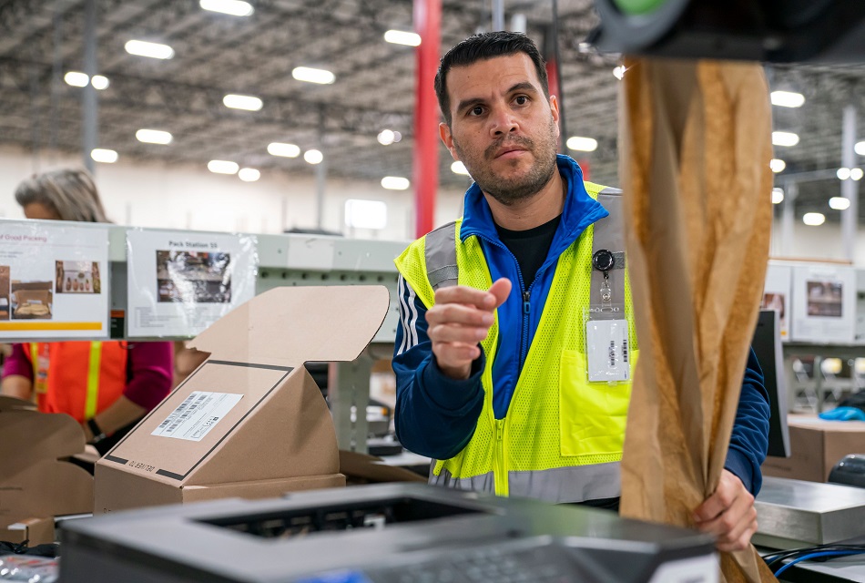 Nuevo embalaje de DHL Supply Chain ahorra costos y emisiones
