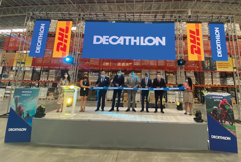 DHL Supply Chain y Decathlon inauguran centro logístico en el Edomex