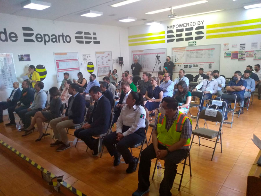 Aula móvil del Rally TrackSIM se instala en Guadalajara-4