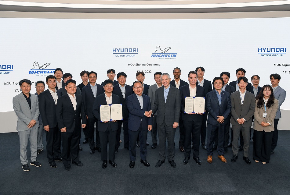Hyundai-y-Michelin-desarrollaran-neumaticos-para-VE-de-alta-gama