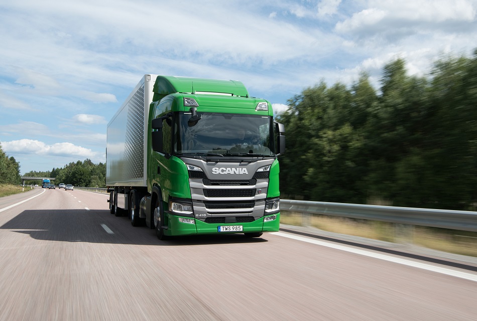 Scania México entrega camiones a GNL a la empresa Énestas