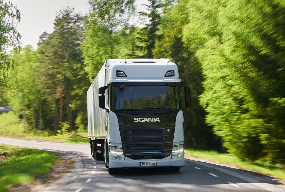 Scania presenta camiones eléctricos para distancias regionales
