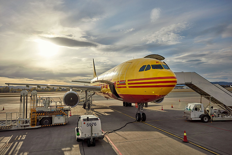 DHL Express confirma operación aérea en el AIFA