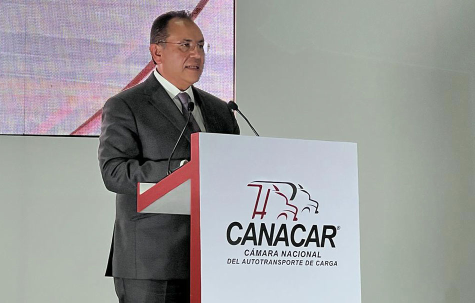 Gobierno federal reconoce liderazgo en CANACAR 