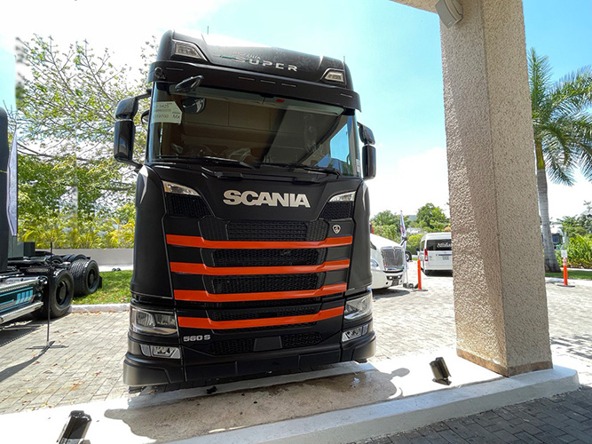 Scania se enfoca en ofrecer un transporte inteligente y seguro