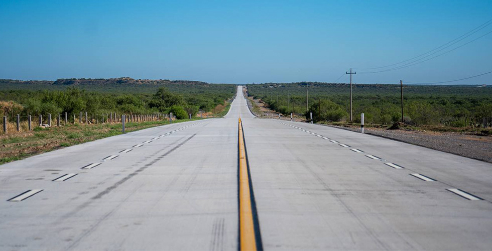Opera carretera La Gloria-Colombia con una inversión de mil 110 mdp
