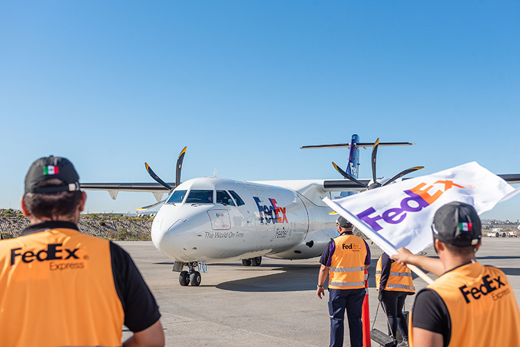 Refuerza FedEx su capacidad en Tijuana con nuevo avión