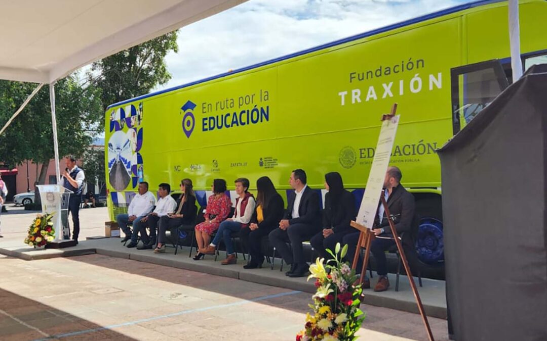 “En Ruta por la Educación” de Fundación Traxión llega a Querétaro