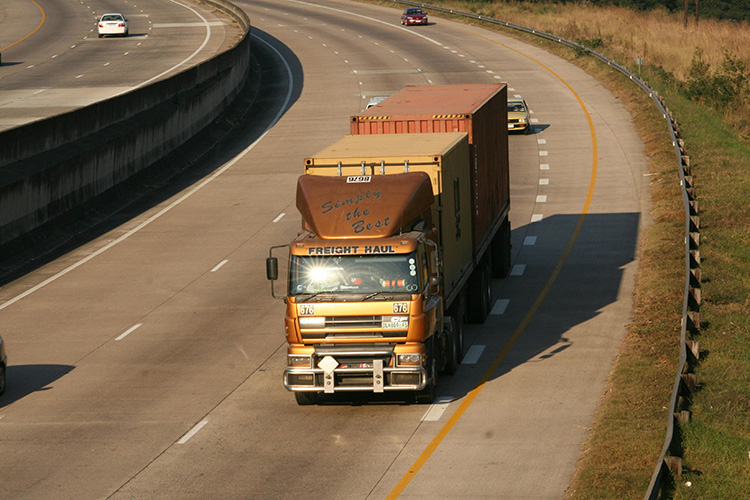 Optimizar el transporte de carga terrestre requiere un enfoque integral