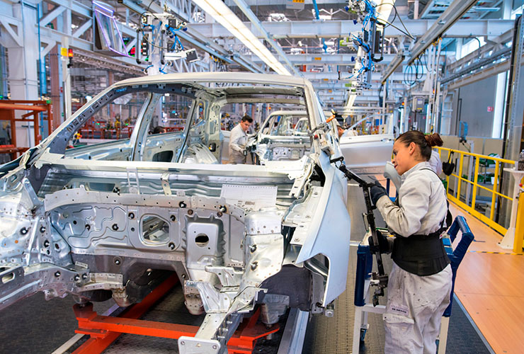 Alcanza Volkswagen de México récord de 14 millones de vehículos producidos